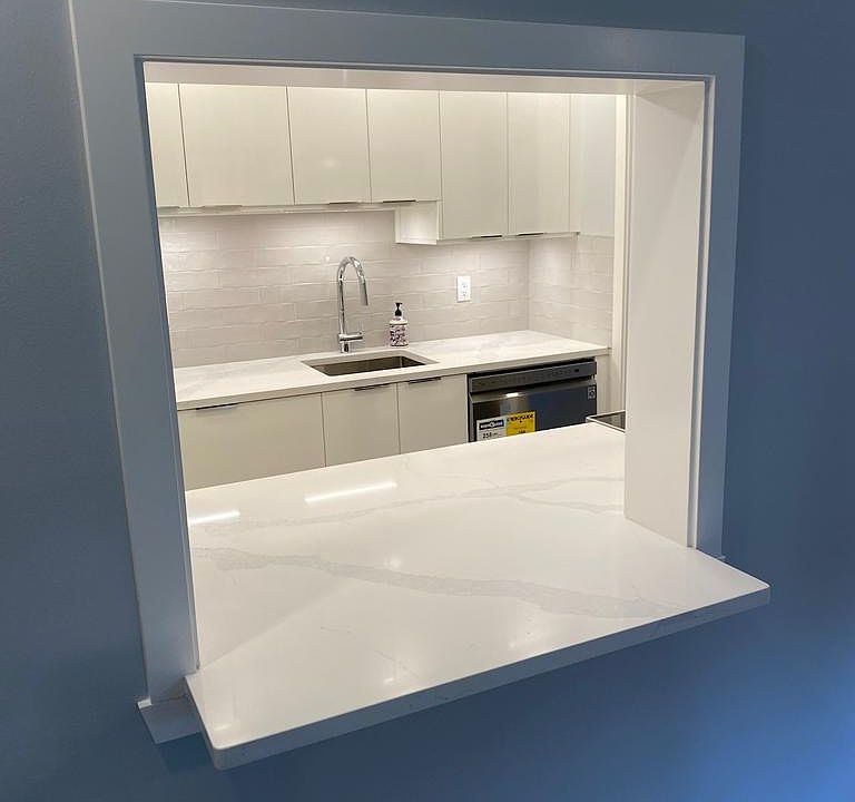 Dining Room pass through