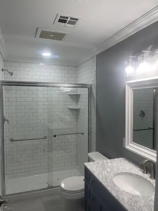 2 bed, 1200 sqft, $2,700 — Photo 4