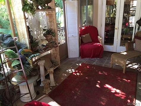 3rd image of 601 Cameo Dr