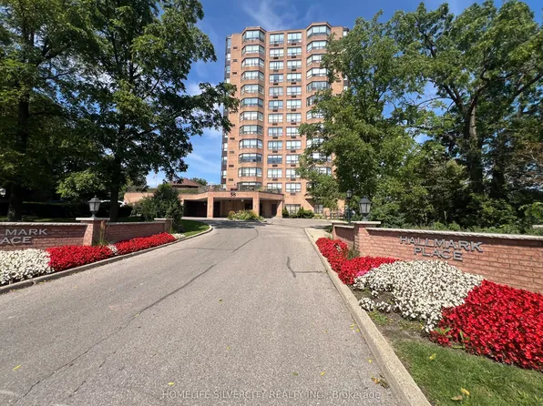 58 Church St E #1002, Brampton, ON L6V 4A8
