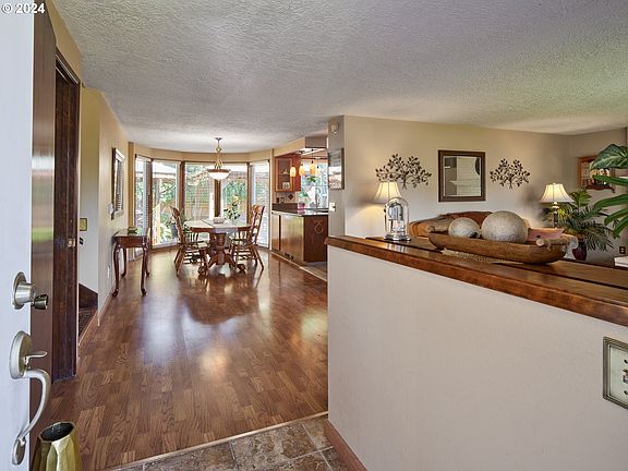 3rd image of 10111 NW 17th Ave