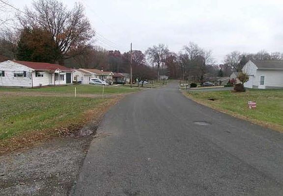 4th image of 2515 Willowhurst Cir