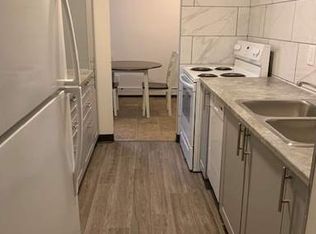 23 Centennial St #1A, Regina, SK S4S6K7