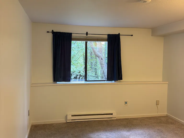 1249 SW 132nd Ln — Photo 14