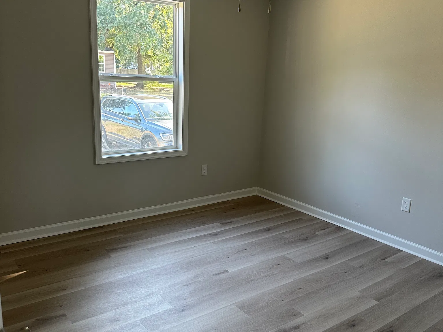 3 bed, 951 sqft, $1,650 — Photo 4