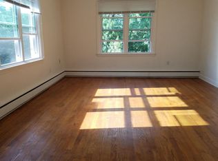 1515 Chandler St APT 2, Madison, WI 53711