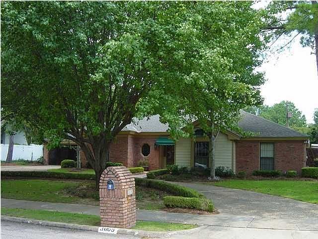 1st image of 3065 Jamestown Dr