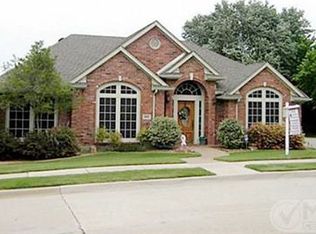 4202 Vista Creek Dr, Rowlett, TX 75088