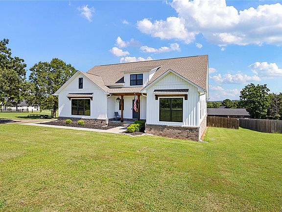 4th image of 2078 Morgan Rd