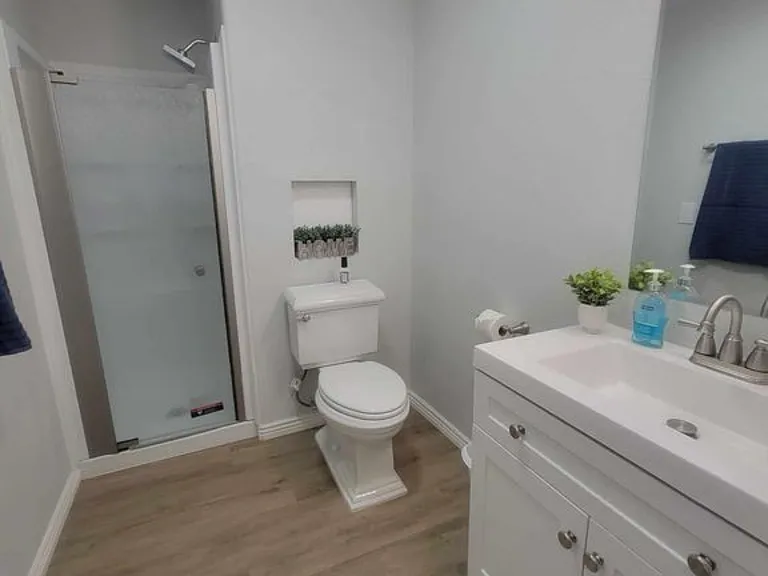 854 E Beverly Ave — Photo 18