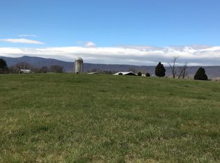 340 North, Luray, VA 22835