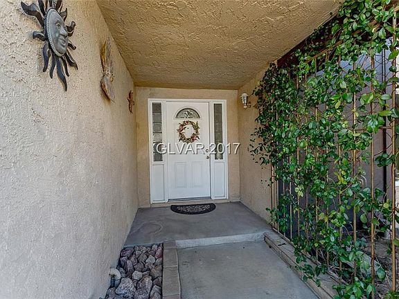 3rd image of 6847 Bonillo Dr