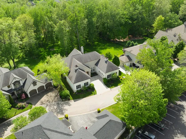 1941 Scioto Pointe Dr, Columbus, OH 43221
