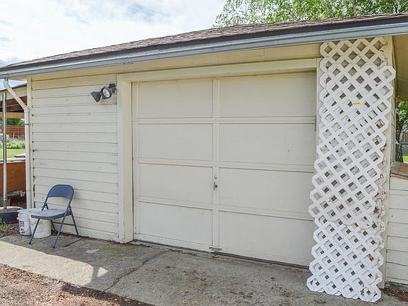 3rd image of 1450 Cutler Way