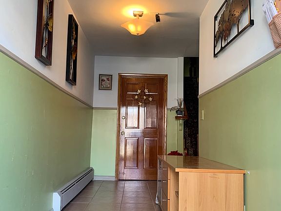 2nd image of 6129 218th St