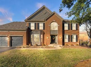 397 Huntington Dr, Loveland, OH 45140