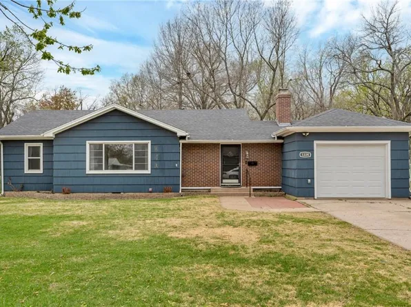 1334 S Poplar St, Ottawa, KS 66067