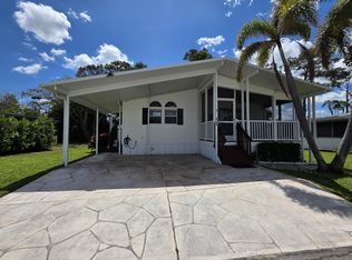4124 8th Ct, Lake Worth, FL 33462