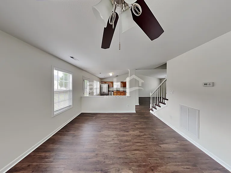 10502 Glory Meadow Ct — Photo 8