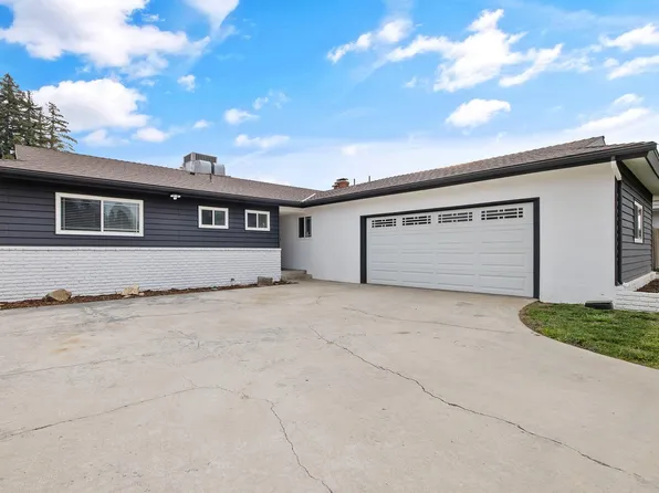 921 W Princeton Avenue, Visalia, CA 93277