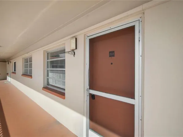 2590 1st ST #203, FORT MYERS, FL 33901