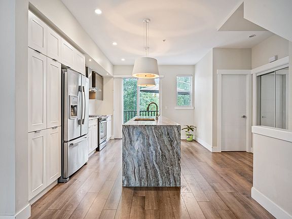 2nd image of 20852 77a Ave #33