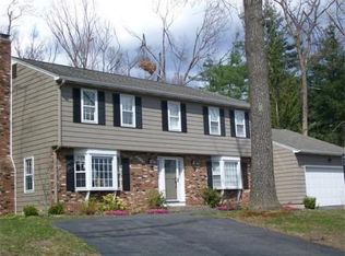 106 Northfield Rd, Longmeadow, MA 01106