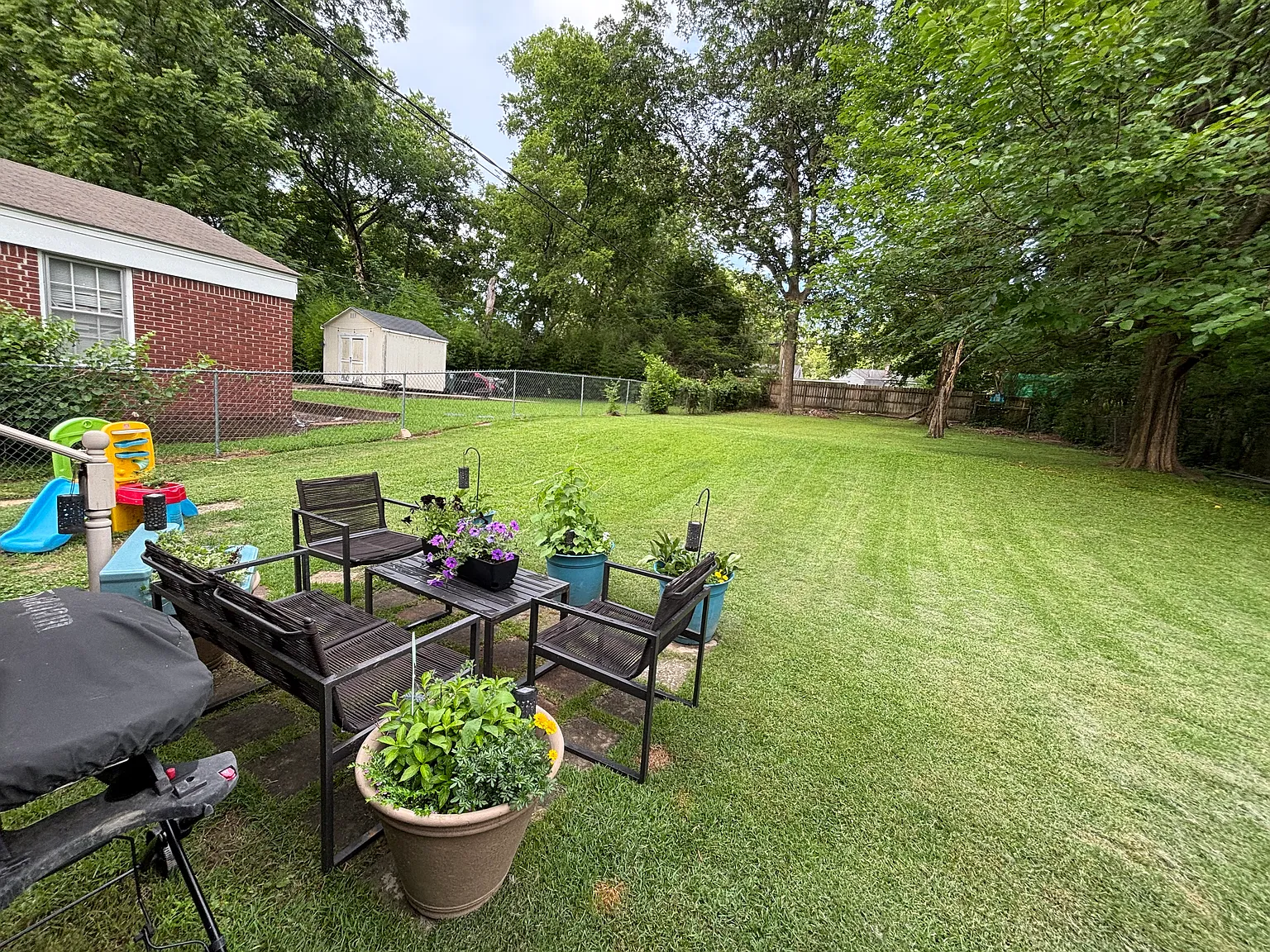 2 bed, 816 sqft, $1,200 — Photo 3