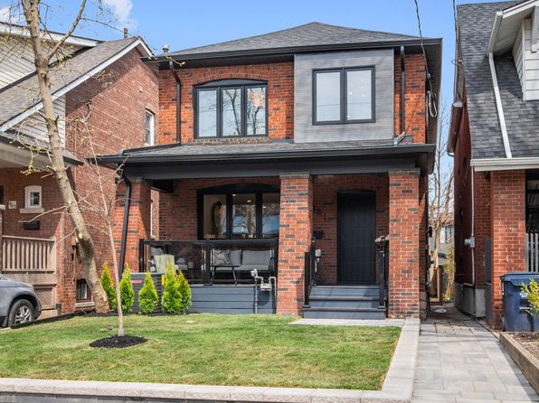 461 Willard Ave #2, Toronto, ON M6S 3R7