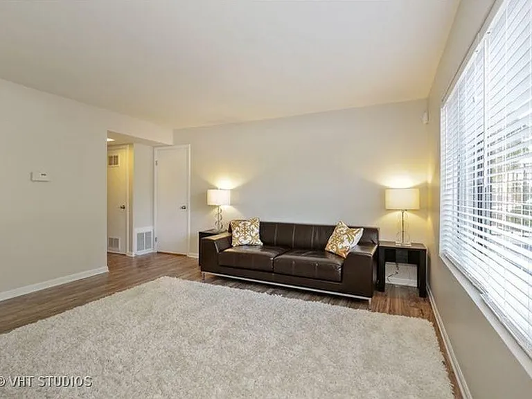 397 E Rimini Ct — Photo 3