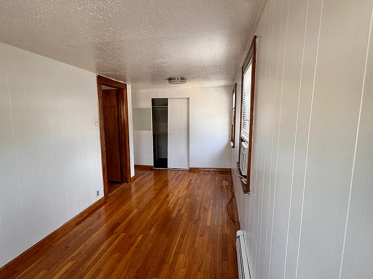 3 Hillside Ct #2 — Photo 4
