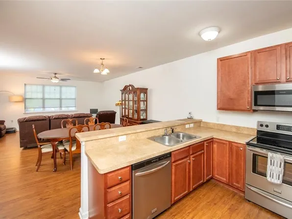 5201 Nuthall Dr Unit 103, Virginia Beach, VA 23455