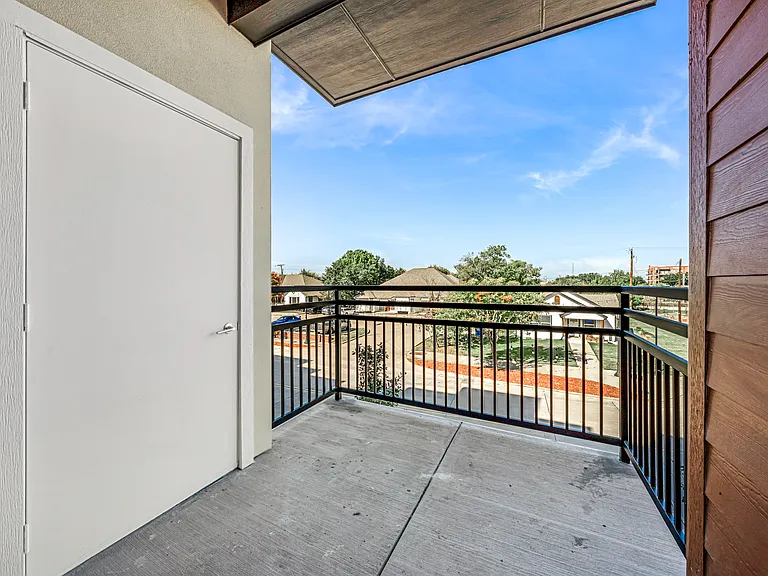 The Oasis at Rowlett — Photo 45