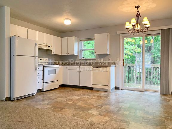 2nd image of 1324 S Hanover St APT 2
