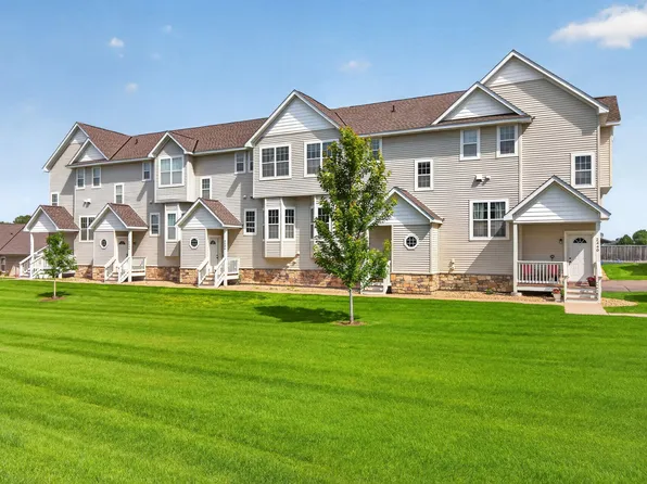 2438 Foxglove Cir, Hudson, WI 54016