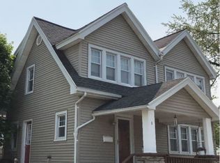 5 Saint Margarets Ct, Buffalo, NY 14216