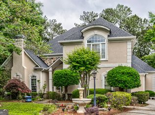8840 Torrington Dr, Roswell, GA 30076