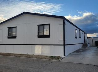 21812 Mesquite St, California City, CA 93505