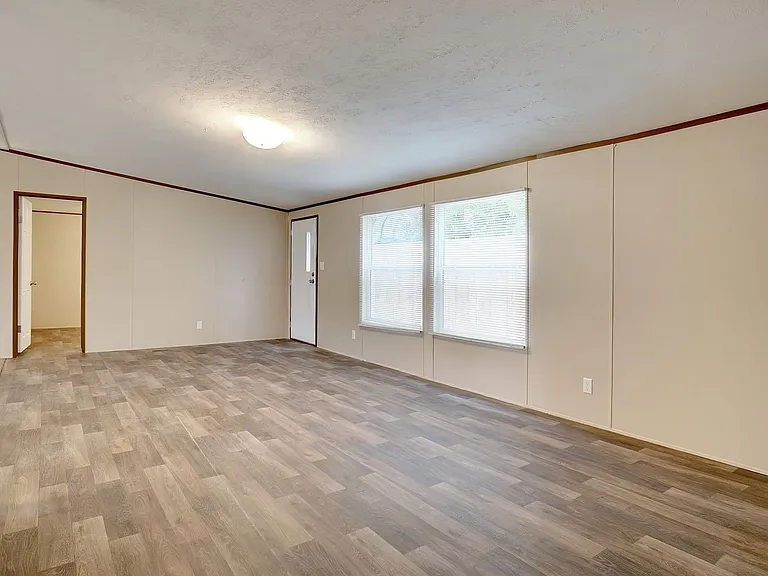 2509 Elk Trl — Photo 22