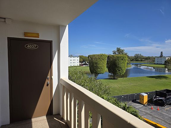 2nd image of 4037 Guilford  C