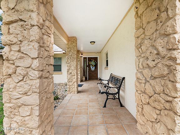 2nd image of 5 WAYLAND Place