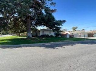 2537 Bay St, Bakersfield, CA 93301