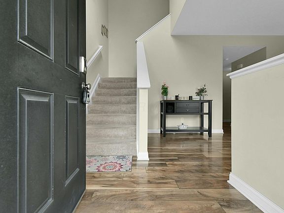 2nd image of 8668 Aconite Dr