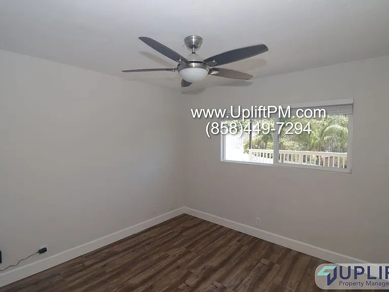 1225 Capistrano Ave #A — Photo 22