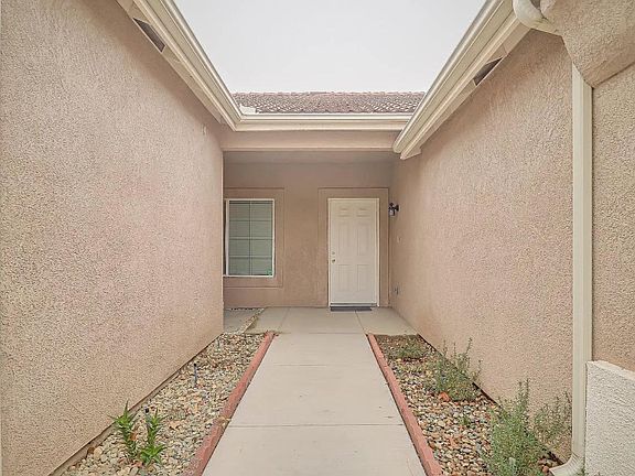 4th image of 1518 Annadel Park Way