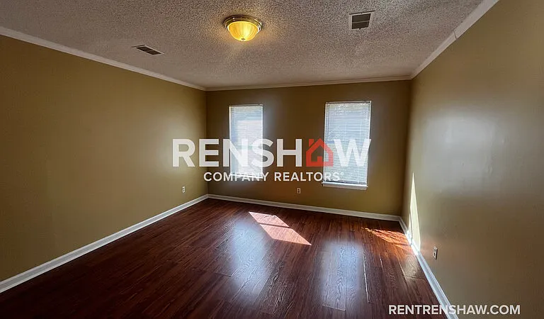 4524 Country Brook Dr — Photo 4