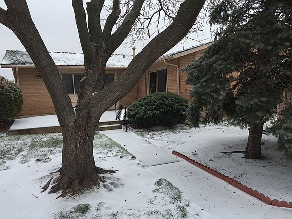 4th image of 113 Plaza Ave