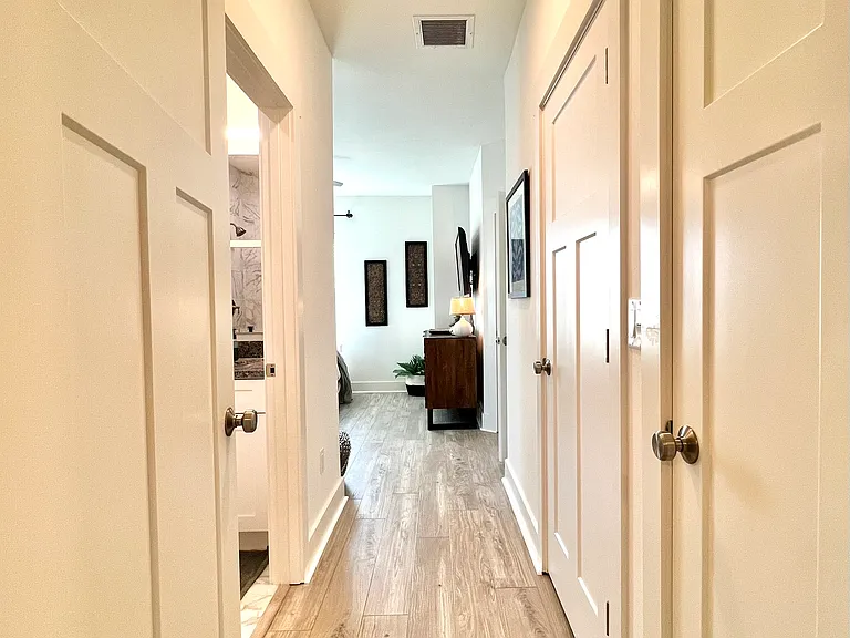 141 N Ring Ave — Photo 18