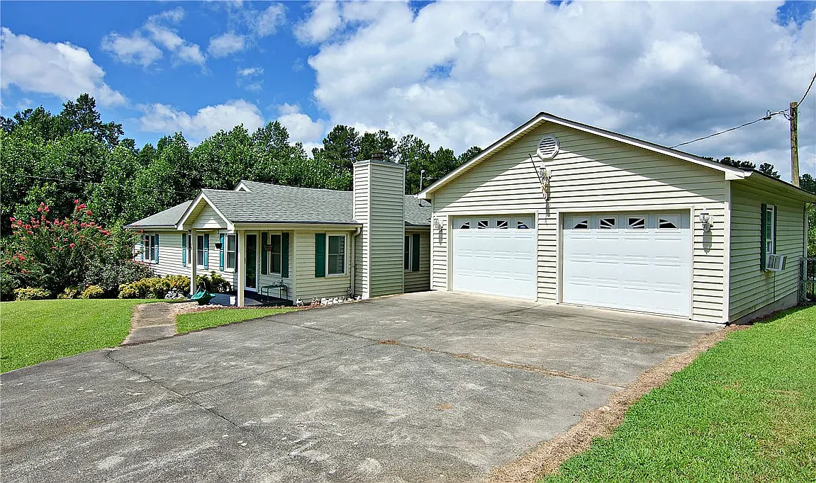 3 bed, 1164 sqft, $1,725 — Photo 4