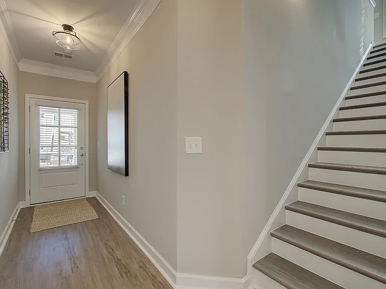 3365 Verdi Ln — Photo 2
